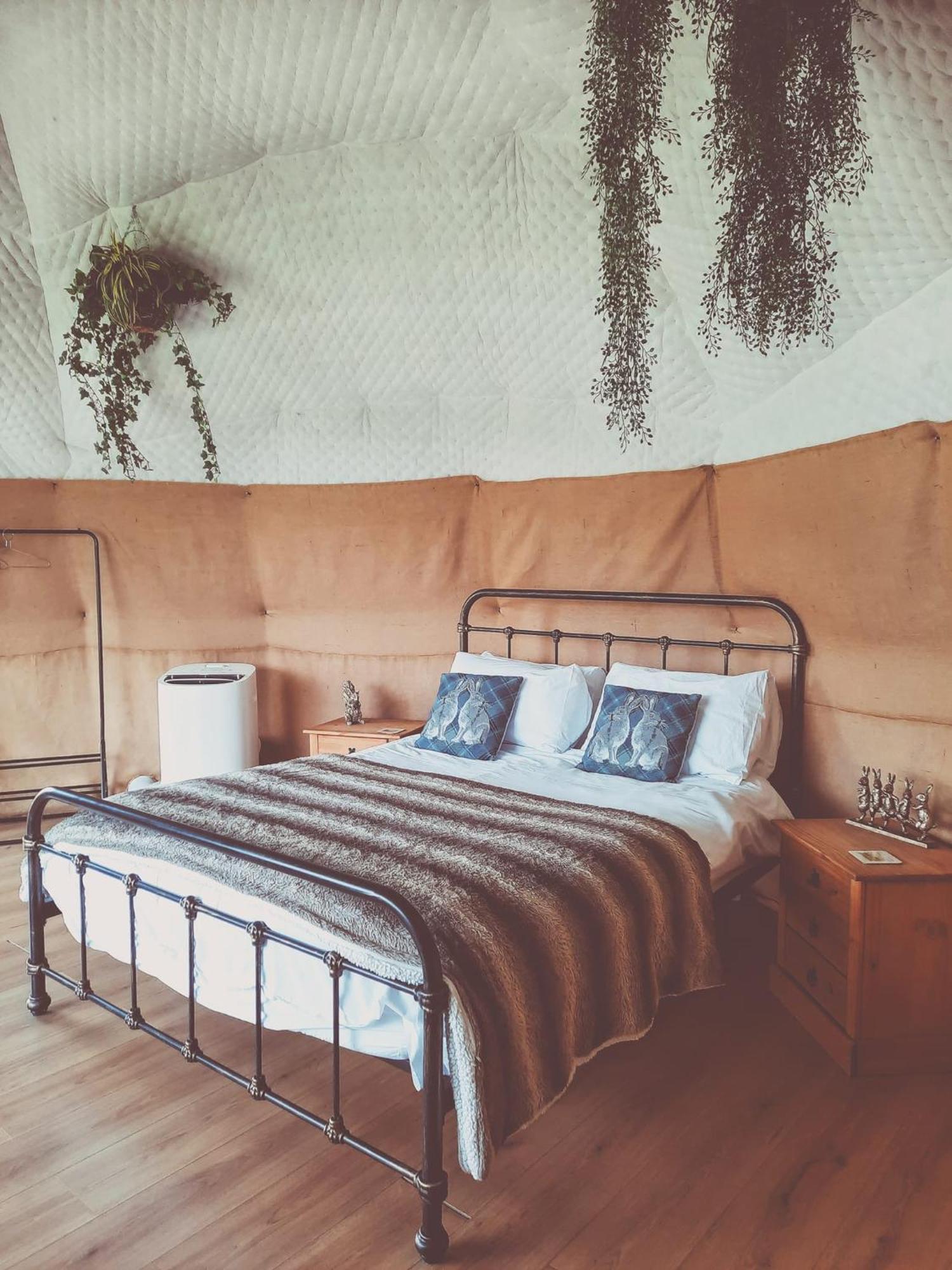 Greenacres Glamping Luxury tent